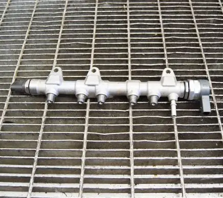 BMW X1 F48 F49 Fuel main line pipe 0445214315 8514154
