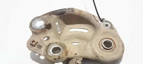 Volvo S80 Bracket in trunk/boot 