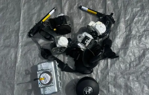 Alfa Romeo Giulia Airbag set 