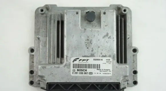 Alfa Romeo Giulietta Engine control unit/module ECU 55260516 0281030967