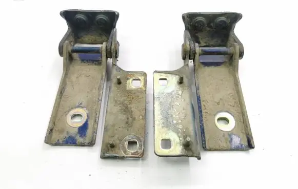 Peugeot 407 Tailgate/trunk/boot hinge