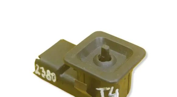 Volkswagen Transporter - Caravelle T4 Wing mirror switch 321959565