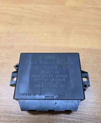 Volvo XC70 Parking PDC control unit/module 30682548 15K866BH