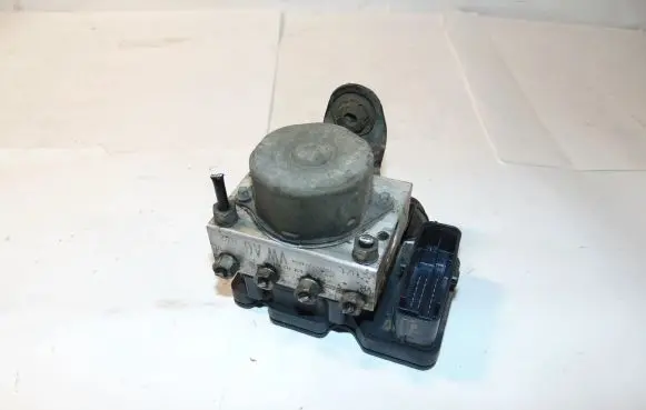 Volkswagen Polo V 6R ABS Pump 6R0614117AHBEF 6R0614117AH 6R0907375AQ
