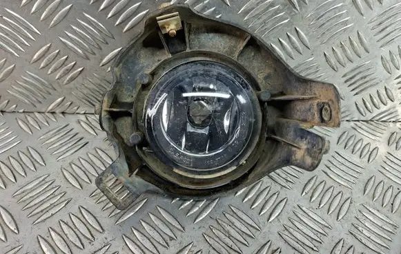 Nissan Navara D40 Front fog light 26150EB500