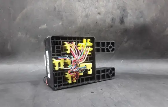 Hyundai Trajet Fuse module 911803A000