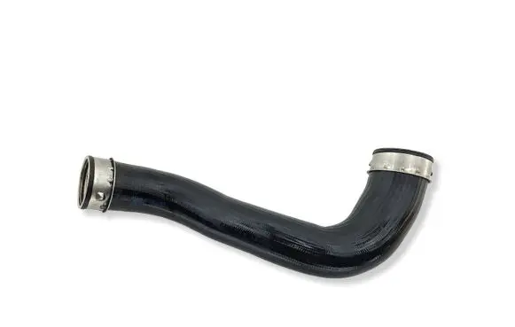 Volkswagen Touareg I Intercooler hose/pipe 7L6145790B