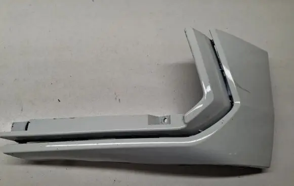 Front bumper lower grill