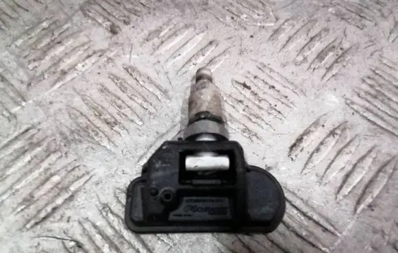 Mercedes-Benz A W176 Tire pressure sensor 2546AGG4 2013DJ5531 CCAJ13LP0B00T2