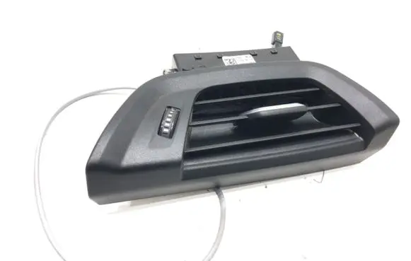 Rear air vent grill
