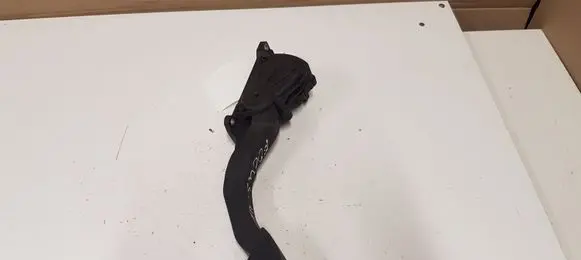 Ford Focus Accelerator throttle pedal 6PV00864103 00864103