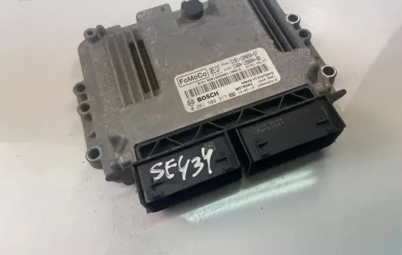 Ford Fiesta Engine control unit/module ECU C1B112A650EF CV6A12B684BB