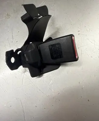 Audi A5 Sportback 8TA Rear seatbelt buckle 8K0857740AC 24102011