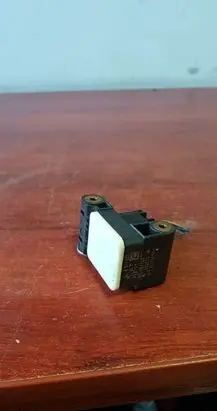 BMW 1 E82 E88 Airbag deployment crash/impact sensor 6911003