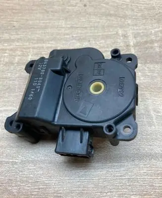 Mazda MPV Air flap motor/actuator 0637008040 12V11D1460