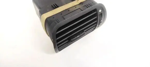 Audi A3 S3 8L Dash center air vent grill 8L0820901