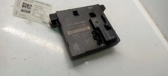 Mercedes-Benz E W211 Door control unit/module 2118704026 00006805