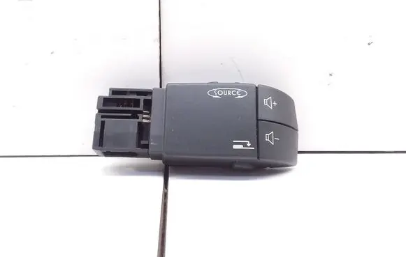 Renault Espace - Grand espace IV Sound control switch 34442201 7701049643