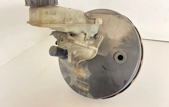 Volvo V50 Brake booster 4N512B195AL