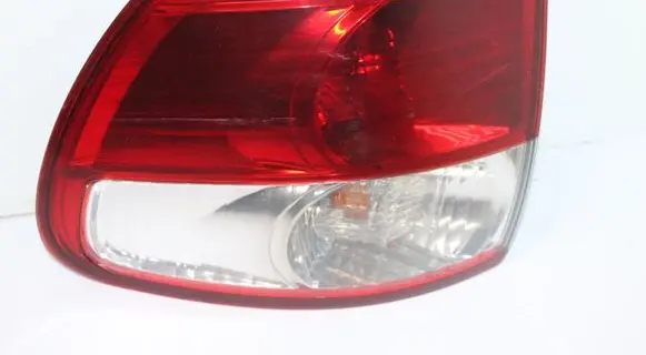 Toyota Avensis Verso Rear/tail lights