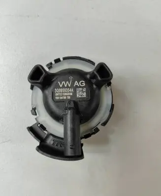 Volkswagen PASSAT B8 Airbag deployment crash/impact sensor 3Q0959354A
