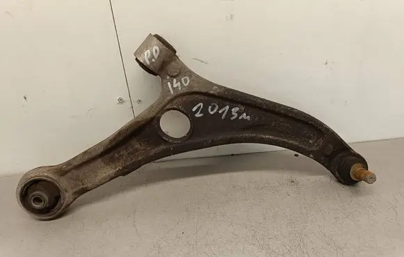 Hyundai i40 Front lower control arm/wishbone
