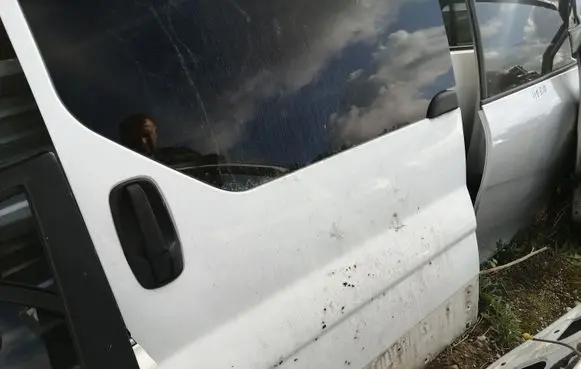 Renault Trafic II (X83) Side sliding door 