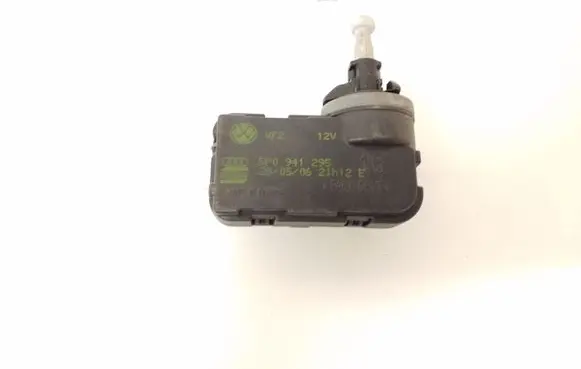 Seat Altea Headlight level adjustment motor 5P0941295
