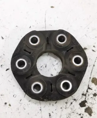 BMW 4 F36 Gran coupe Rear prop shaft donut coupling/joint 7610372