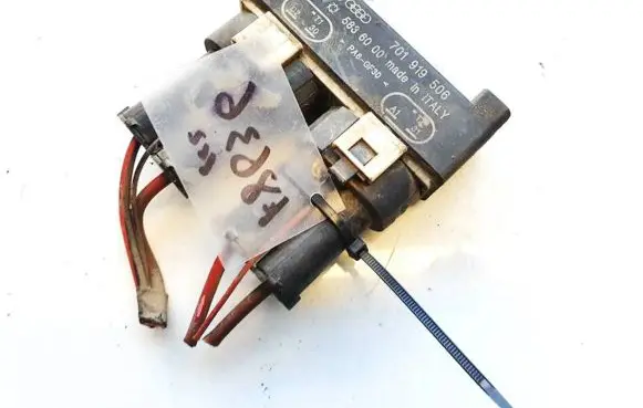 Volkswagen Transporter - Caravelle T4 Coolant fan relay 701919506 5836000
