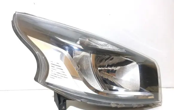 Renault Trafic III (X82) Headlight/headlamp