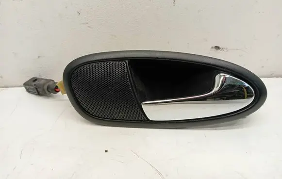 Rear door interior handle