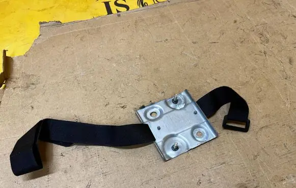 Porsche Macan (95B) Bracket in trunk/boot 8R0012635