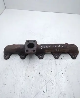 Peugeot 5008 Exhaust manifold
