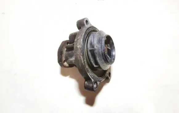 Volkswagen Polo Water pump 03d121005