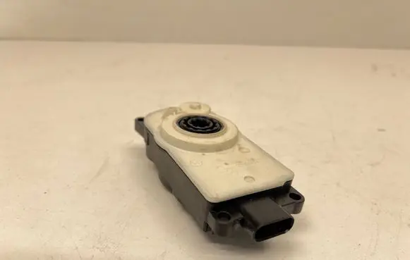 BMW 3 G20 G21 Radiator active air flap actuator 9881646