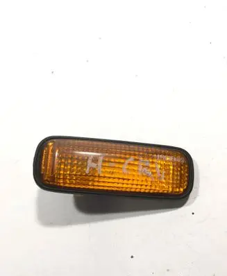 Honda CR-V Front fender indicator light 6R01391