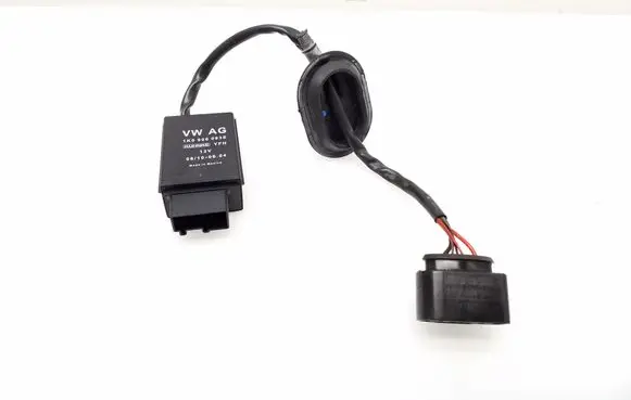 Volkswagen Golf V Fuel injection pump control unit/module 1K0906093E