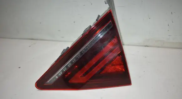 Audi A7 S7 4G Tailgate rear/tail lights 4G8945094K