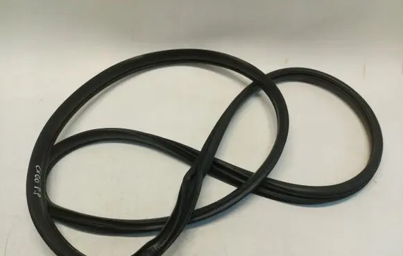 Mazda CX-60 Sliding door rubber seal 