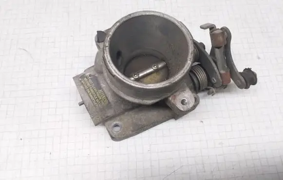 Ford Puma Throttle valve