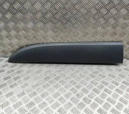 Opel Vivaro Front door trim (molding) 93867925 808213720R