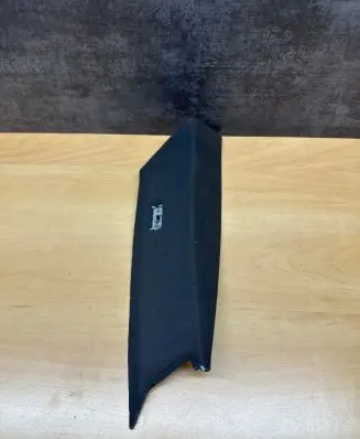 BMW 5 E60 E61 (C) pillar trim 7061343 52107010