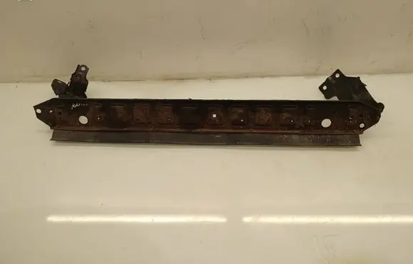 Volvo XC60 Radiator support slam panel bracket 