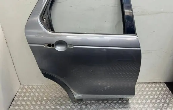 Land Rover Discovery Sport Rear door 