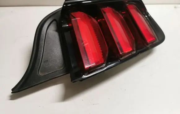 Ford Mustang VI Rear/tail lights FR3B13B504AJ