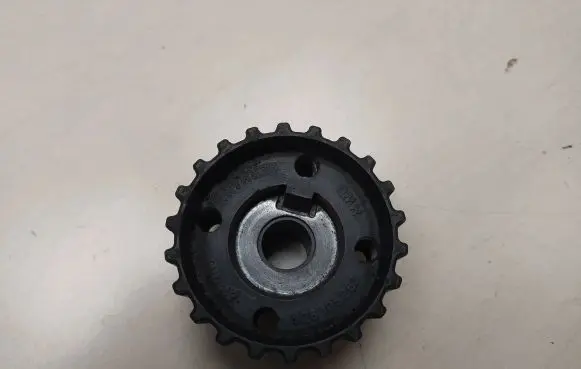 Volkswagen Transporter - Caravelle T4 Crankshaft pulley 028105263