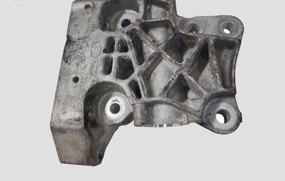Land Rover Discovery Sport Engine mounting bracket GJ326030AA GHJXB21 A1S19CD3F