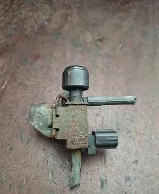Honda FR-V Turbo solenoid valve 