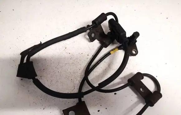 KIA Rio ABS brake wheel speed sensor 956711g000 95671-1g000
